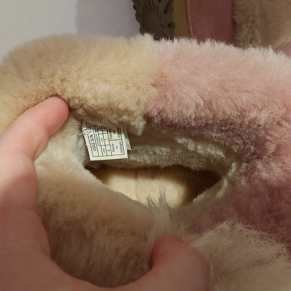 UGG Classic Mini Wisp Women's Pink Shearling Boots Size 9 - Picture 8 of 13